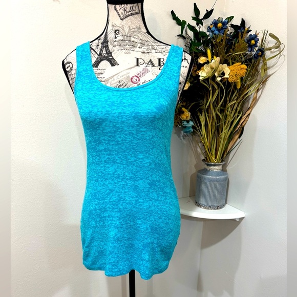 BCG Blue Fitted Sleeveless workout Tank Top size Large - Picture 1 of 7